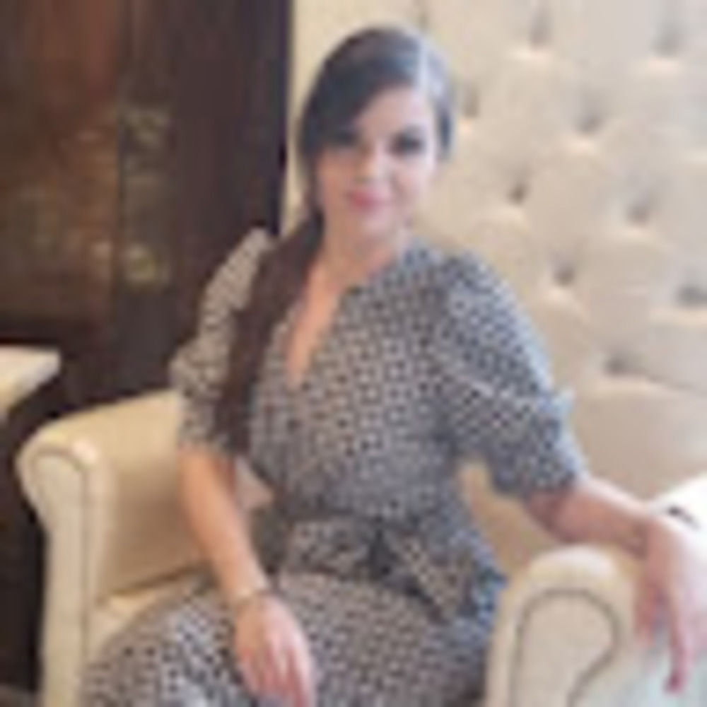 Meet your Posher, Ileana
